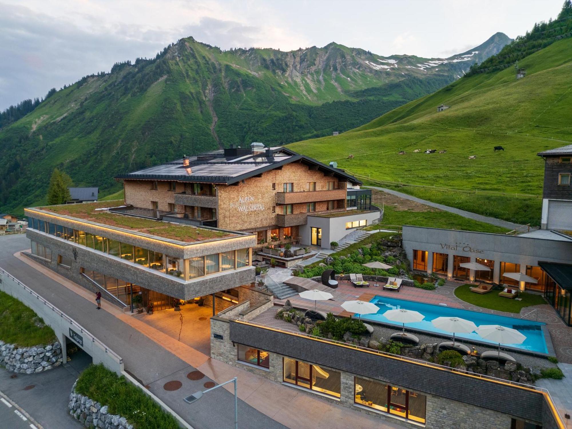 Alpenresort Walsertal Дамулс Екстериор снимка