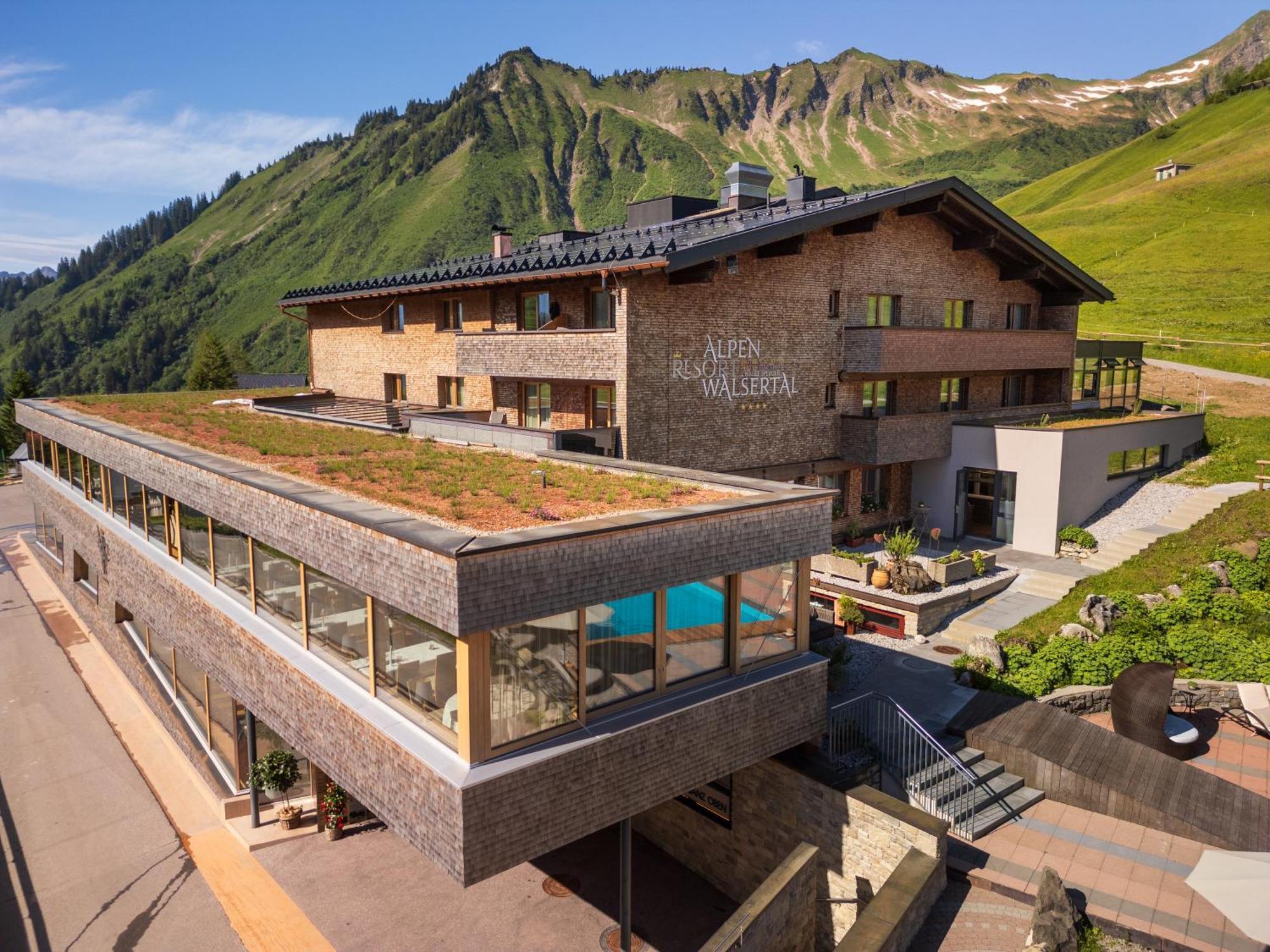 Alpenresort Walsertal Дамулс Екстериор снимка