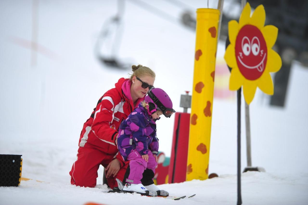 Alpenresort Walsertal Дамулс Екстериор снимка