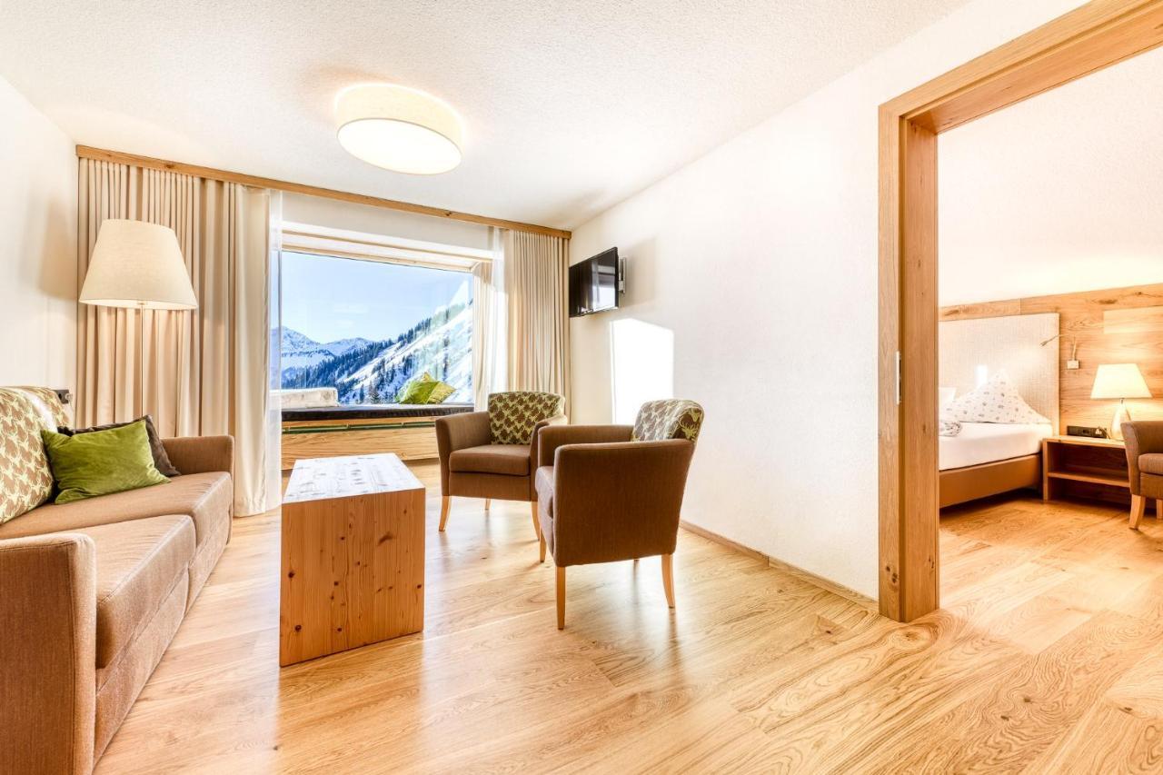 Alpenresort Walsertal Дамулс Екстериор снимка